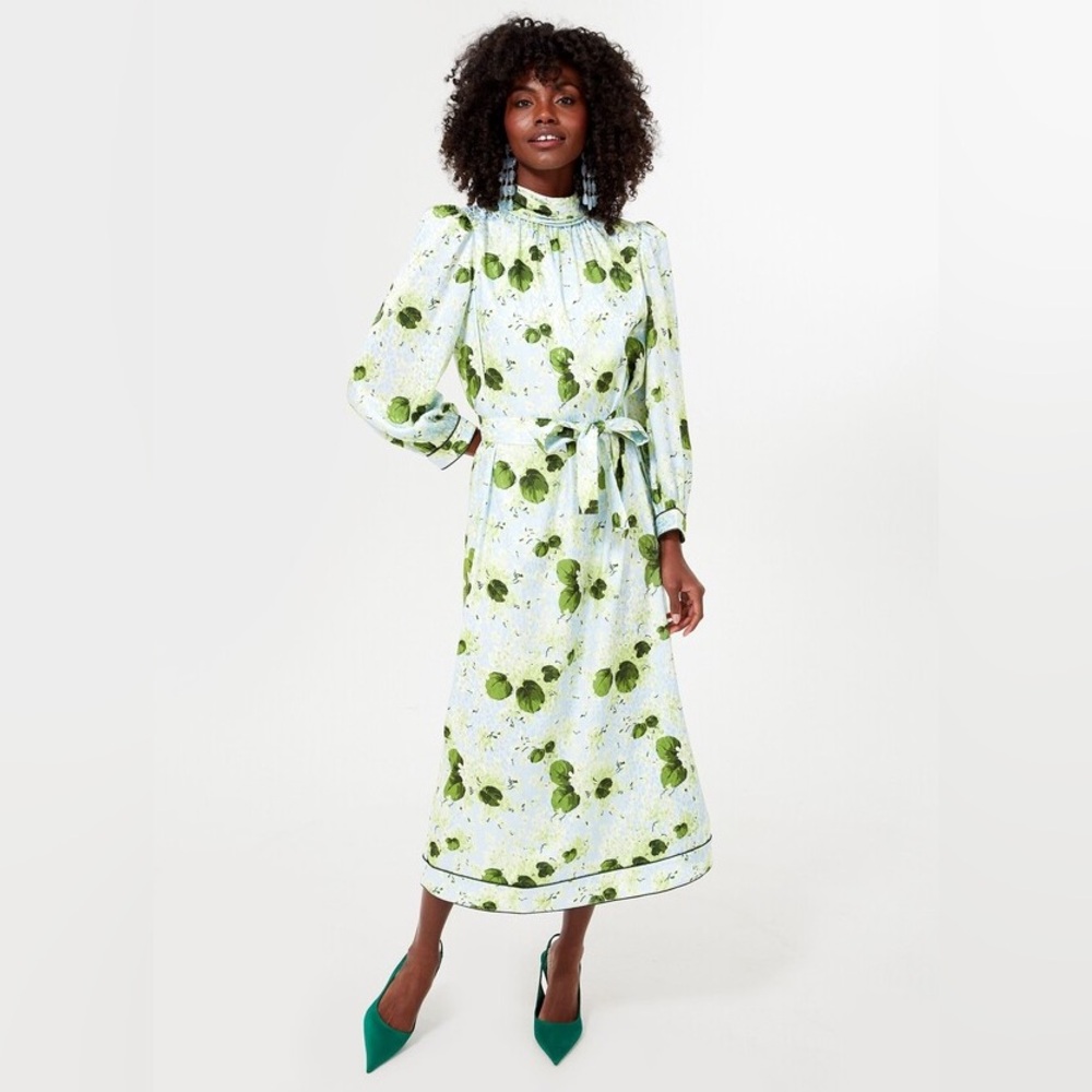 Tuckernuck Hydrangea Blooms Dress Size S